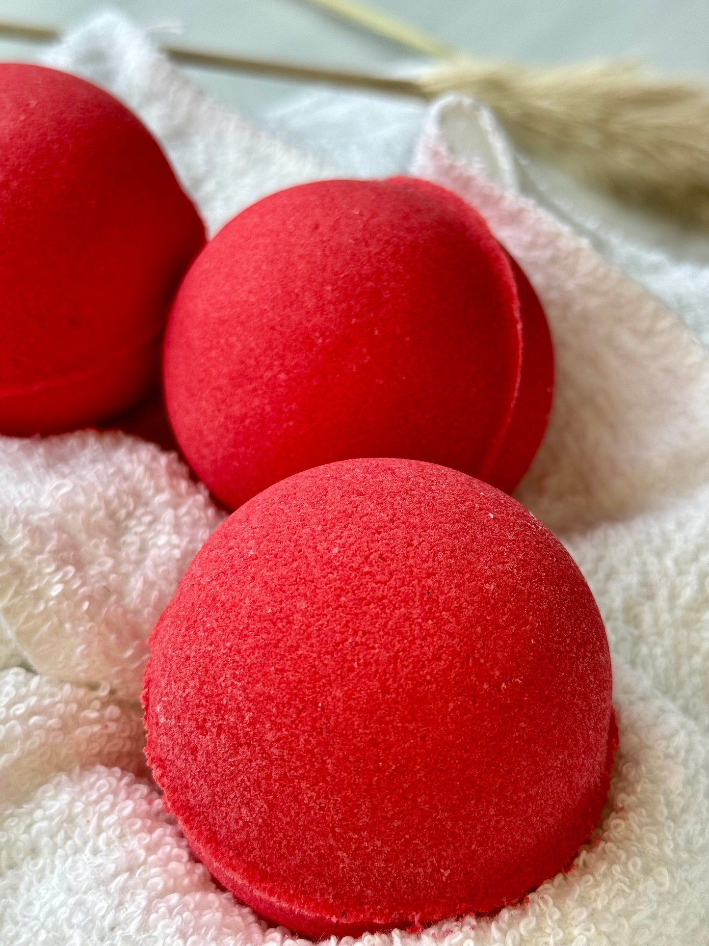 Chocolate Strawberry Bath Bomb